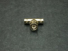 BNC "T" Connector - 615-4144-01 / 10314068